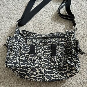 Travelon Stylish Leopard Print Shoulder Bag
